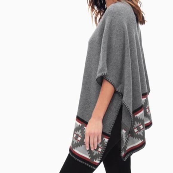 Splendid - Aztec Poncho O/S Women's Knit Cape - Grey/Red - Western - Wool Blend - Picture 3 of 10